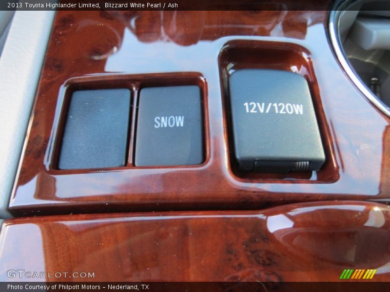 Blizzard White Pearl / Ash 2013 Toyota Highlander Limited