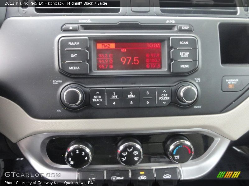 Midnight Black / Beige 2012 Kia Rio Rio5 LX Hatchback