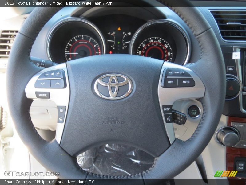 Blizzard White Pearl / Ash 2013 Toyota Highlander Limited