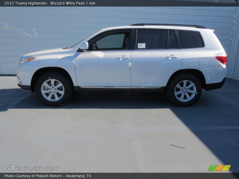 Blizzard White Pearl / Ash 2013 Toyota Highlander