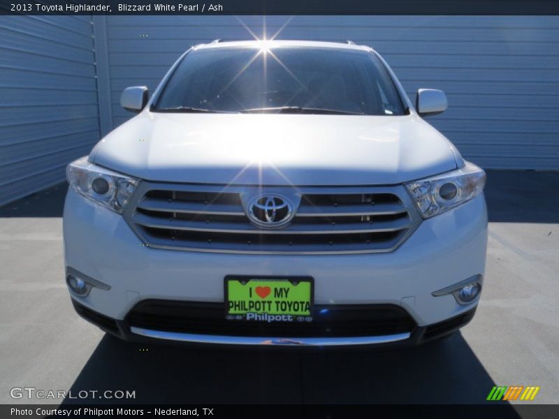 Blizzard White Pearl / Ash 2013 Toyota Highlander