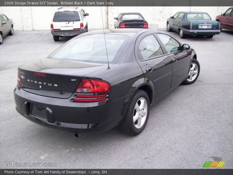 Brilliant Black / Dark Slate Grey 2006 Dodge Stratus SXT Sedan