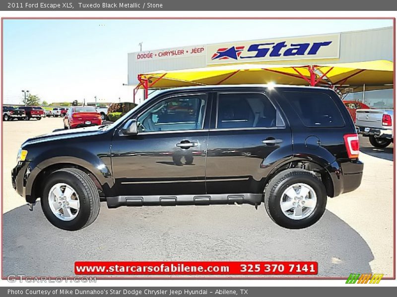 Tuxedo Black Metallic / Stone 2011 Ford Escape XLS