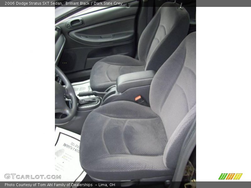 Brilliant Black / Dark Slate Grey 2006 Dodge Stratus SXT Sedan