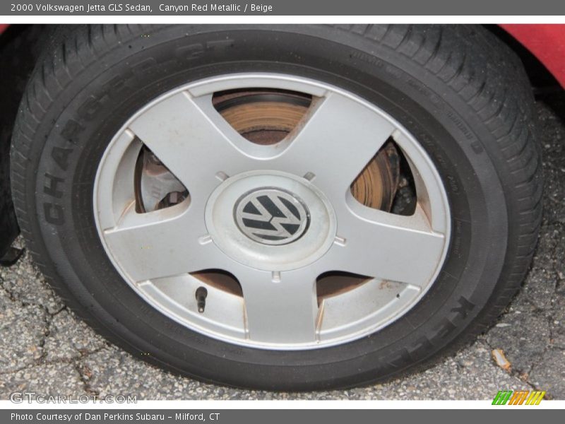 Canyon Red Metallic / Beige 2000 Volkswagen Jetta GLS Sedan