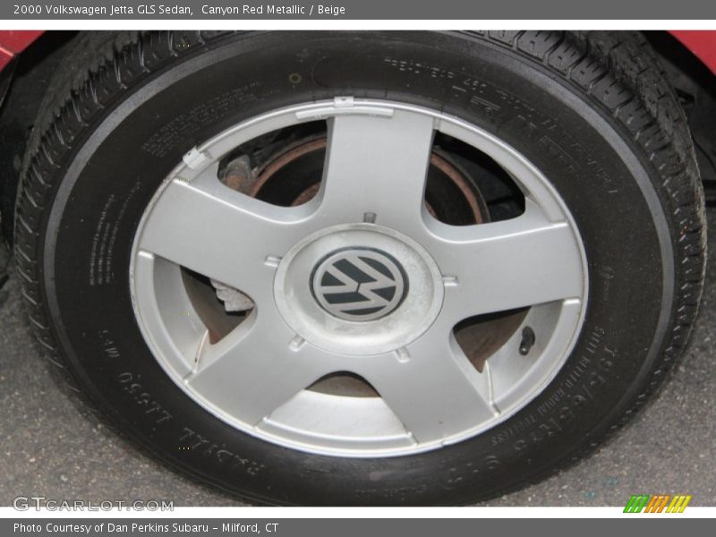 Canyon Red Metallic / Beige 2000 Volkswagen Jetta GLS Sedan