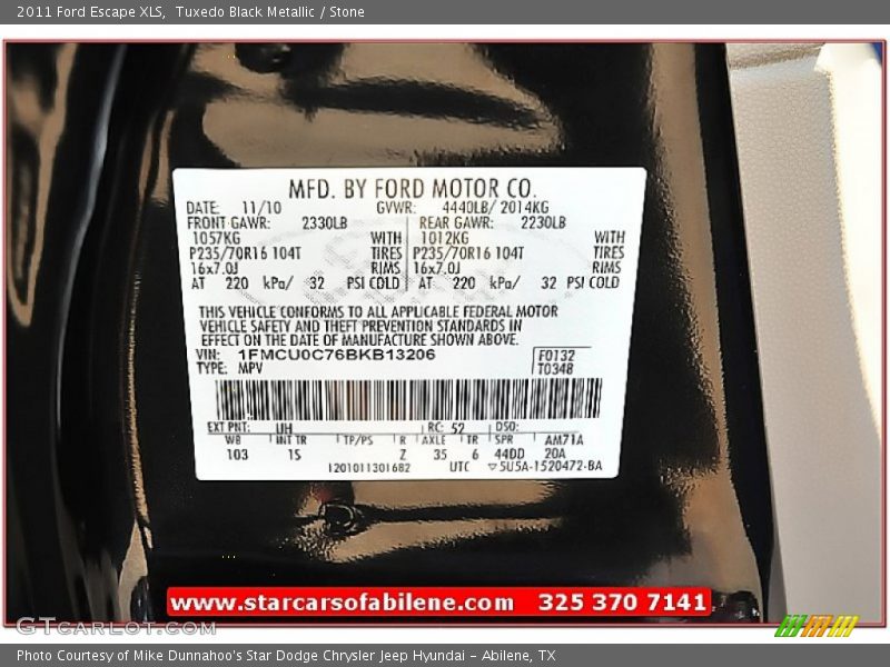 Tuxedo Black Metallic / Stone 2011 Ford Escape XLS