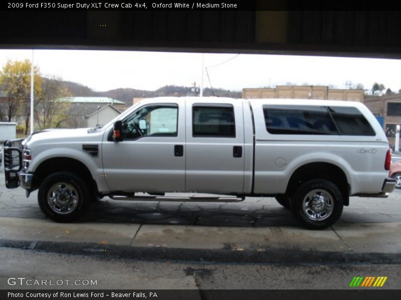 Oxford White / Medium Stone 2009 Ford F350 Super Duty XLT Crew Cab 4x4