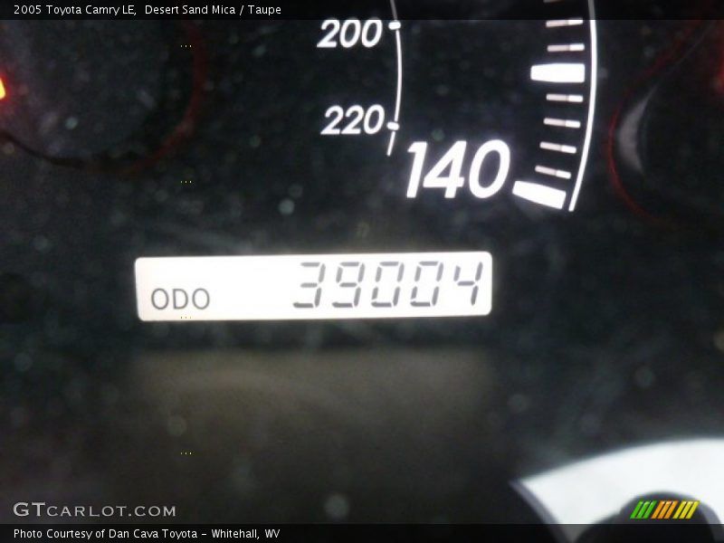 Desert Sand Mica / Taupe 2005 Toyota Camry LE