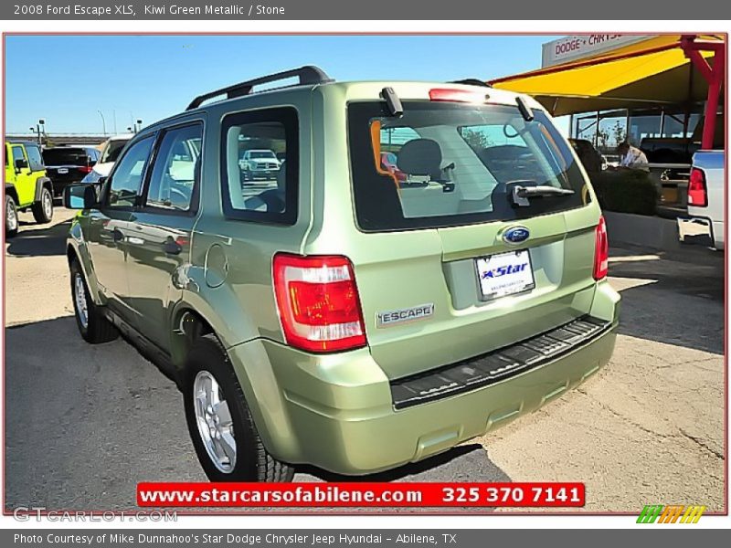 Kiwi Green Metallic / Stone 2008 Ford Escape XLS