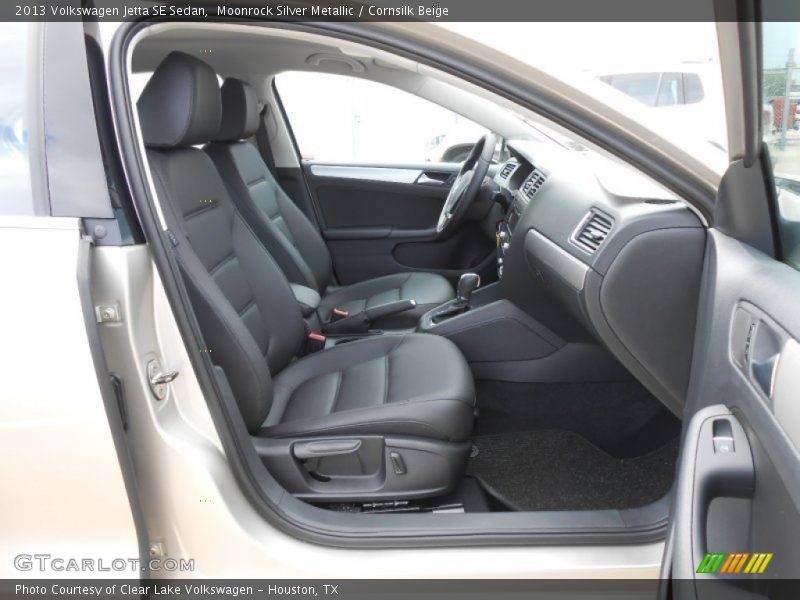 Moonrock Silver Metallic / Cornsilk Beige 2013 Volkswagen Jetta SE Sedan