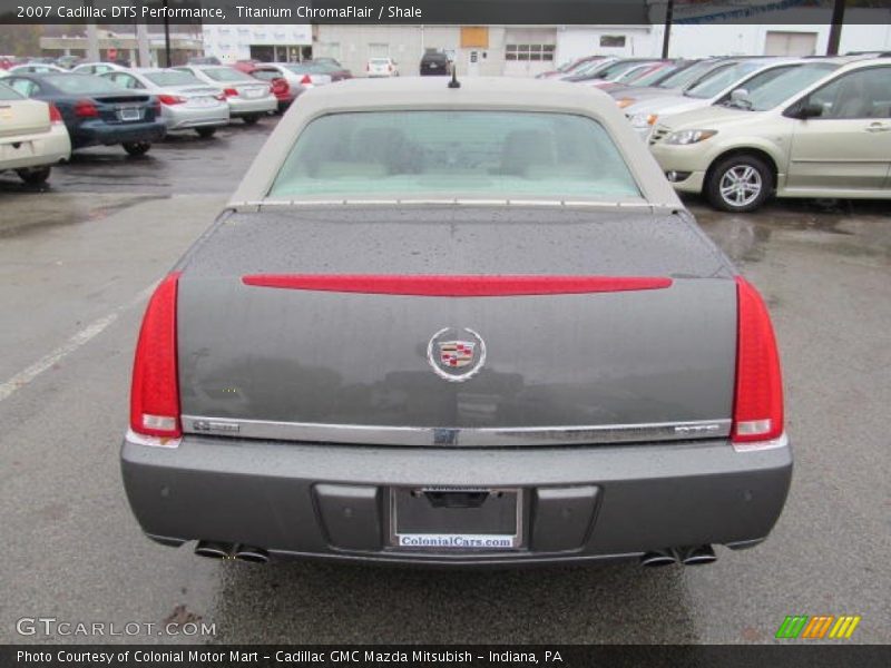 Titanium ChromaFlair / Shale 2007 Cadillac DTS Performance
