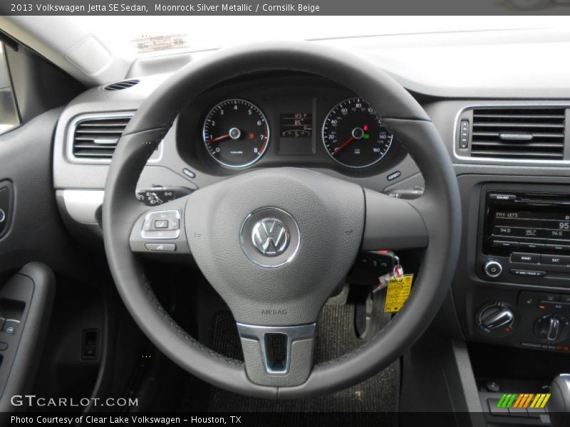 Moonrock Silver Metallic / Cornsilk Beige 2013 Volkswagen Jetta SE Sedan