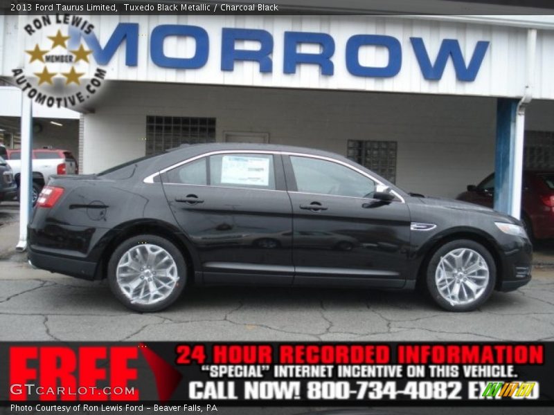 Tuxedo Black Metallic / Charcoal Black 2013 Ford Taurus Limited