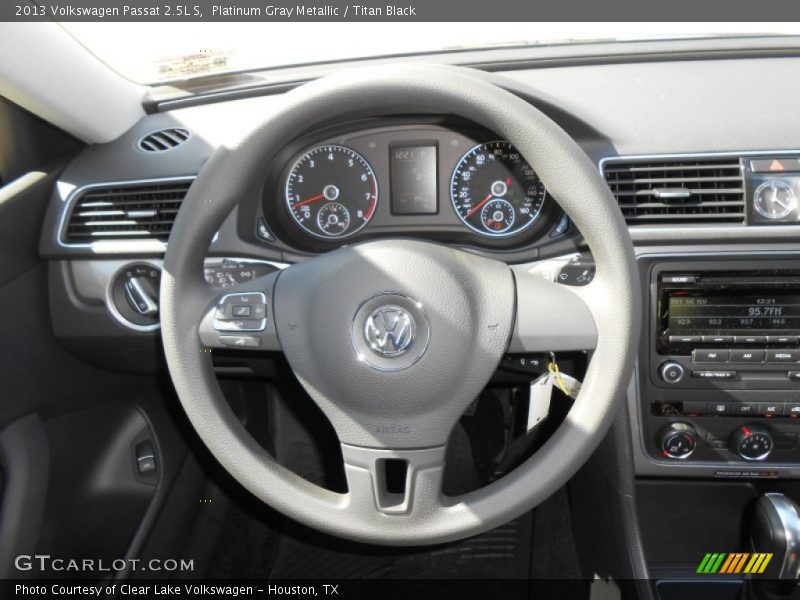 Platinum Gray Metallic / Titan Black 2013 Volkswagen Passat 2.5L S