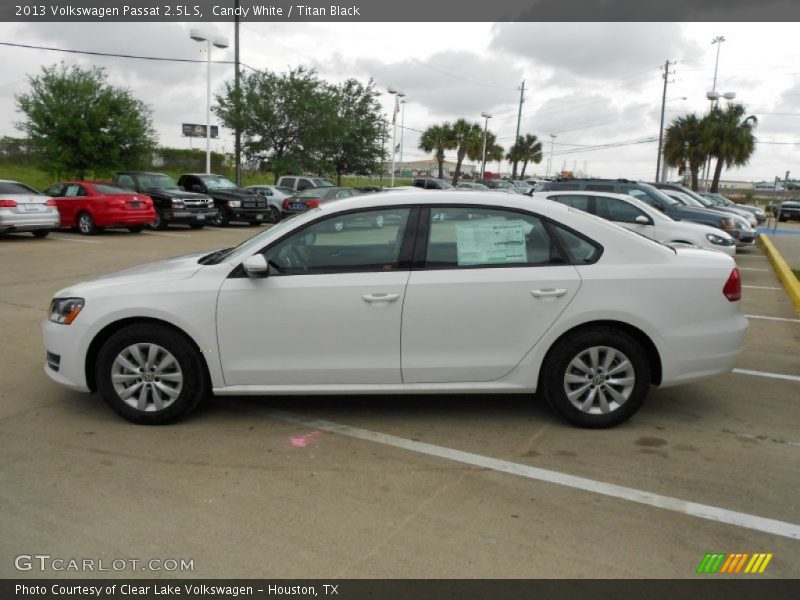 Candy White / Titan Black 2013 Volkswagen Passat 2.5L S