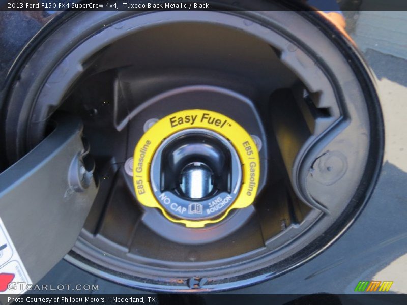 Tuxedo Black Metallic / Black 2013 Ford F150 FX4 SuperCrew 4x4