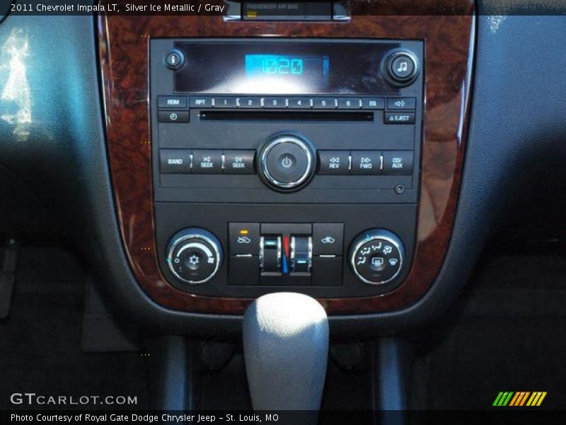 Silver Ice Metallic / Gray 2011 Chevrolet Impala LT