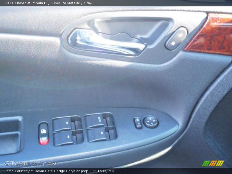 Silver Ice Metallic / Gray 2011 Chevrolet Impala LT
