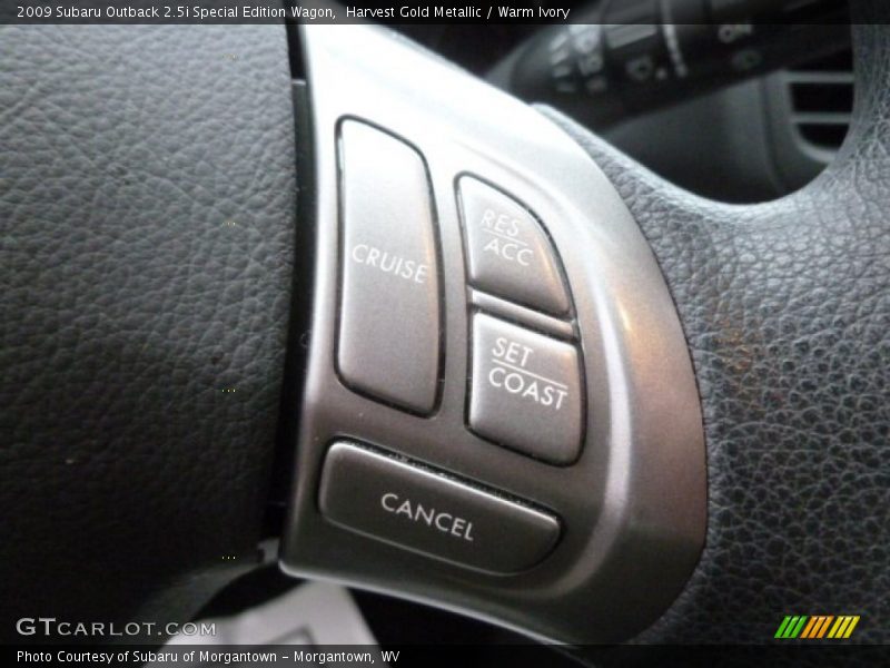 Controls of 2009 Outback 2.5i Special Edition Wagon