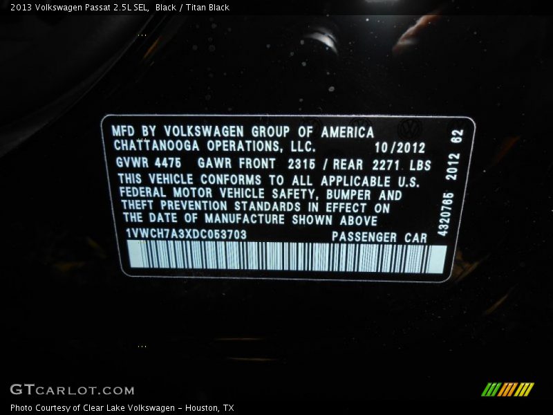 Black / Titan Black 2013 Volkswagen Passat 2.5L SEL
