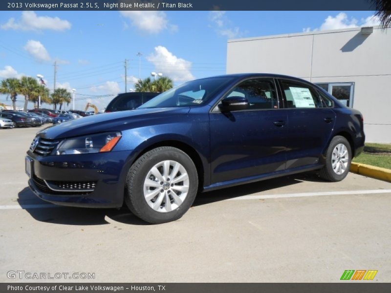 Night Blue Metallic / Titan Black 2013 Volkswagen Passat 2.5L S