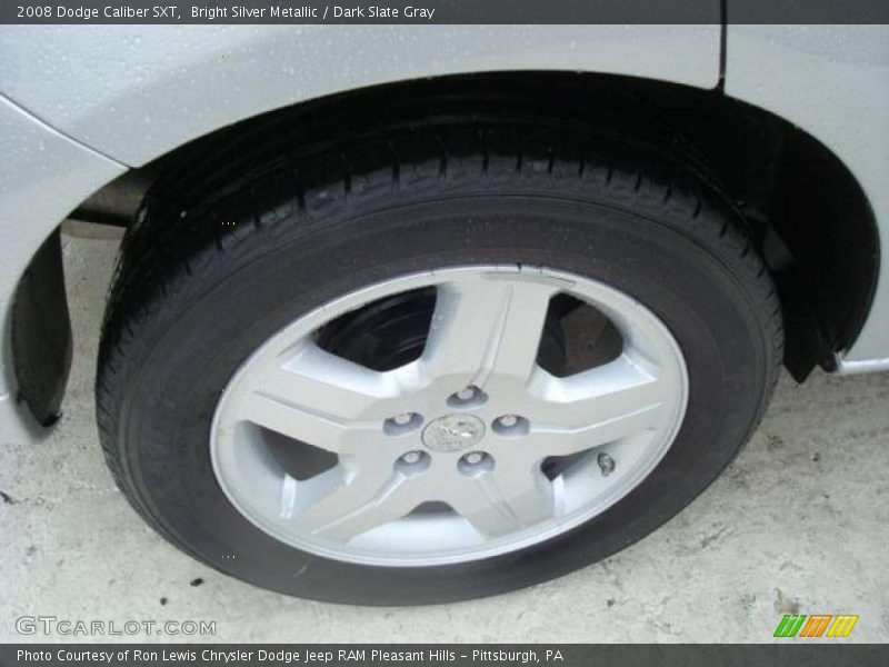 Bright Silver Metallic / Dark Slate Gray 2008 Dodge Caliber SXT