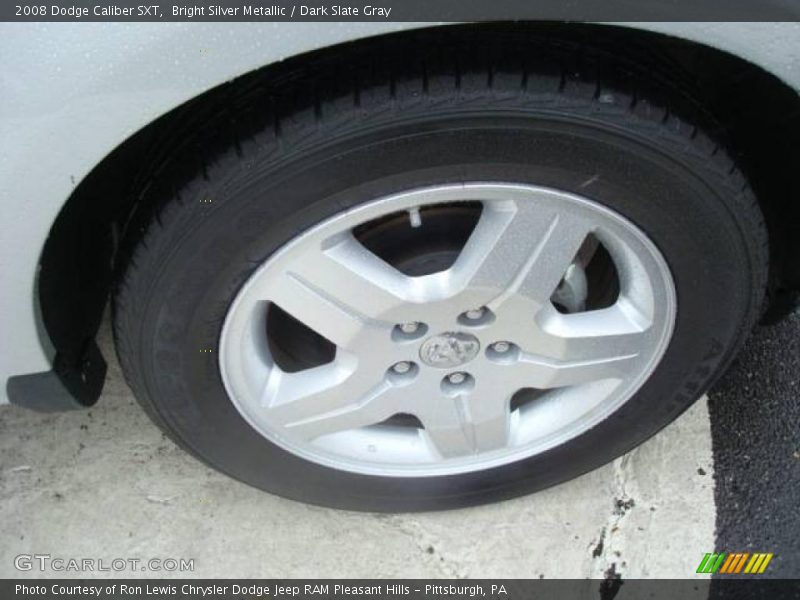 Bright Silver Metallic / Dark Slate Gray 2008 Dodge Caliber SXT