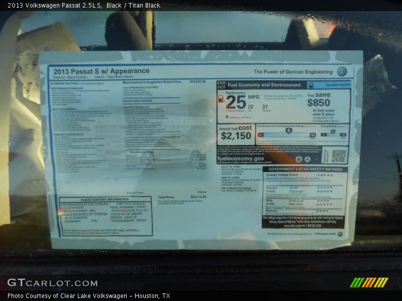 Black / Titan Black 2013 Volkswagen Passat 2.5L S