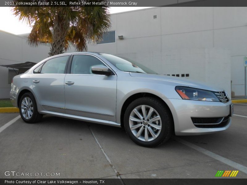 Reflex Silver Metallic / Moonrock Gray 2013 Volkswagen Passat 2.5L SEL