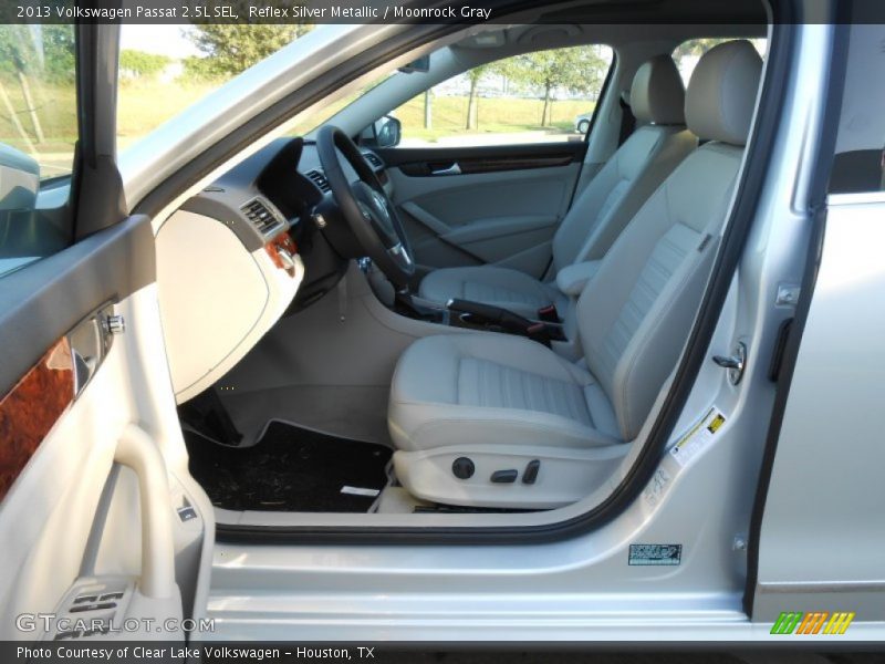 Reflex Silver Metallic / Moonrock Gray 2013 Volkswagen Passat 2.5L SEL