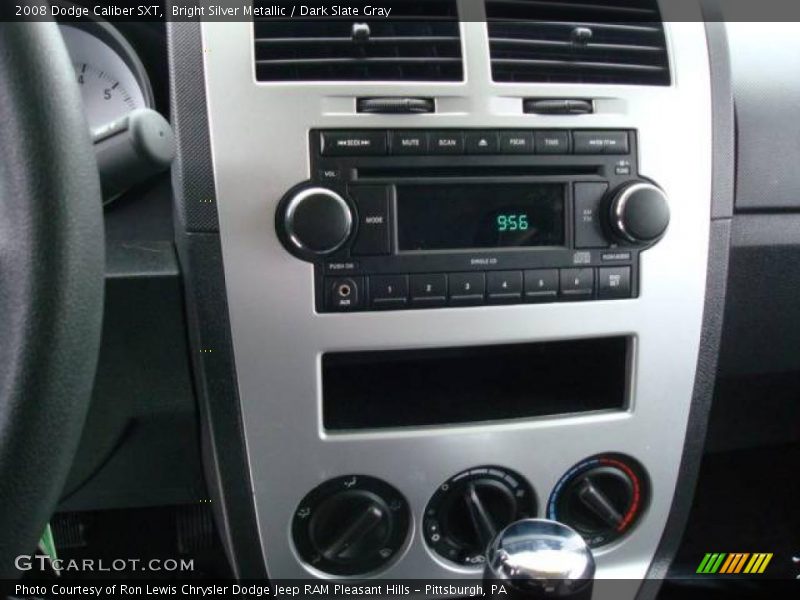 Bright Silver Metallic / Dark Slate Gray 2008 Dodge Caliber SXT