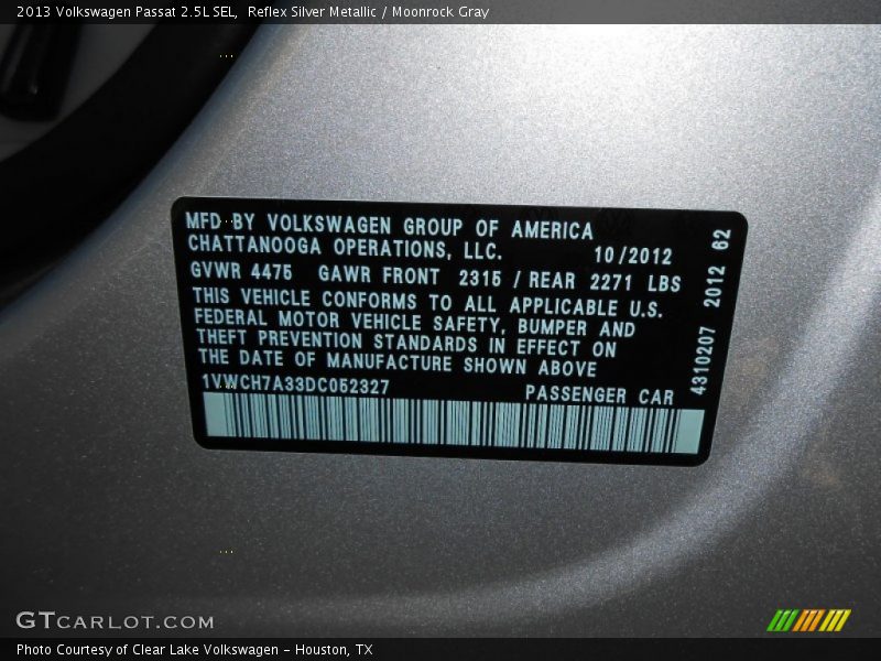 Reflex Silver Metallic / Moonrock Gray 2013 Volkswagen Passat 2.5L SEL
