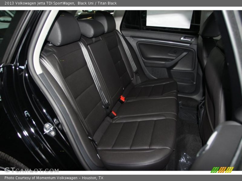 Black Uni / Titan Black 2013 Volkswagen Jetta TDI SportWagen