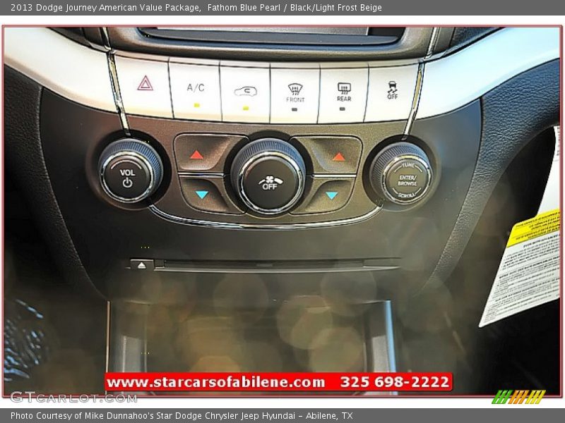 Fathom Blue Pearl / Black/Light Frost Beige 2013 Dodge Journey American Value Package