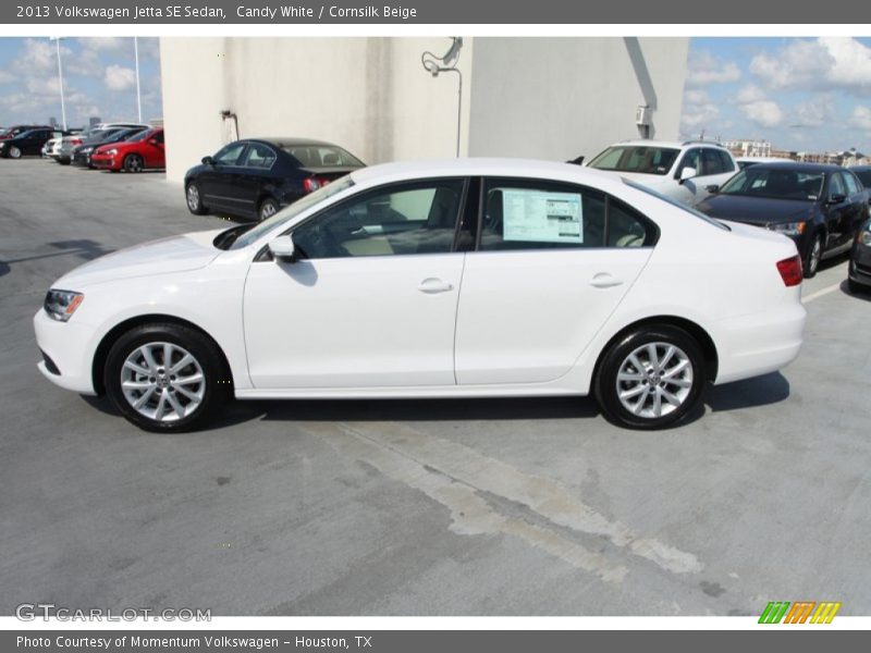 Candy White / Cornsilk Beige 2013 Volkswagen Jetta SE Sedan