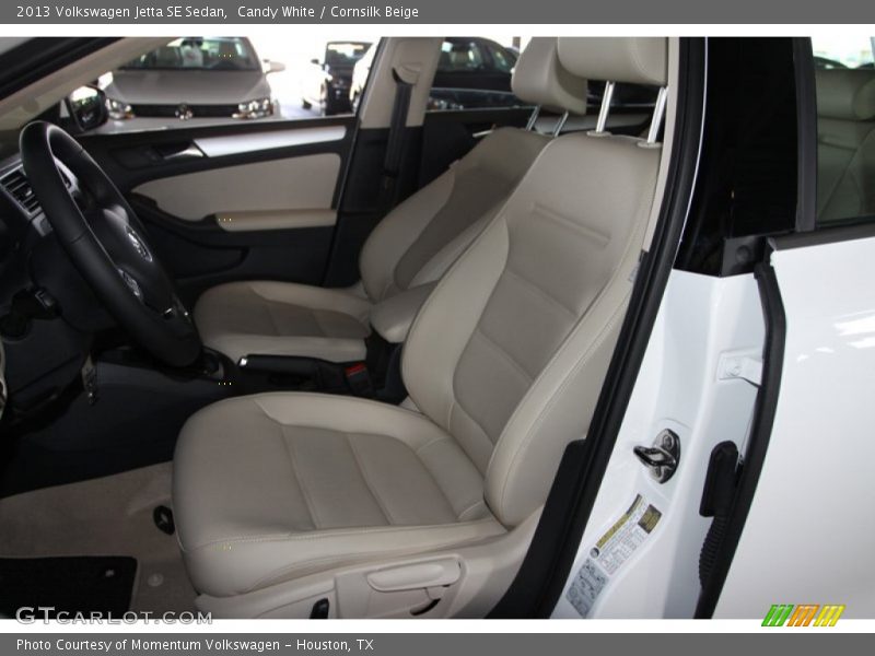 Candy White / Cornsilk Beige 2013 Volkswagen Jetta SE Sedan