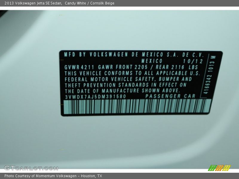 Candy White / Cornsilk Beige 2013 Volkswagen Jetta SE Sedan