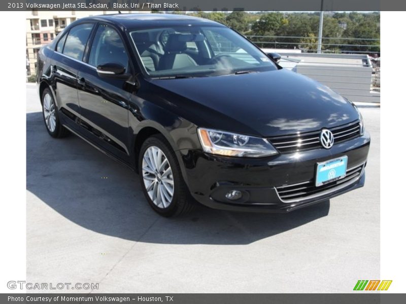 Black Uni / Titan Black 2013 Volkswagen Jetta SEL Sedan