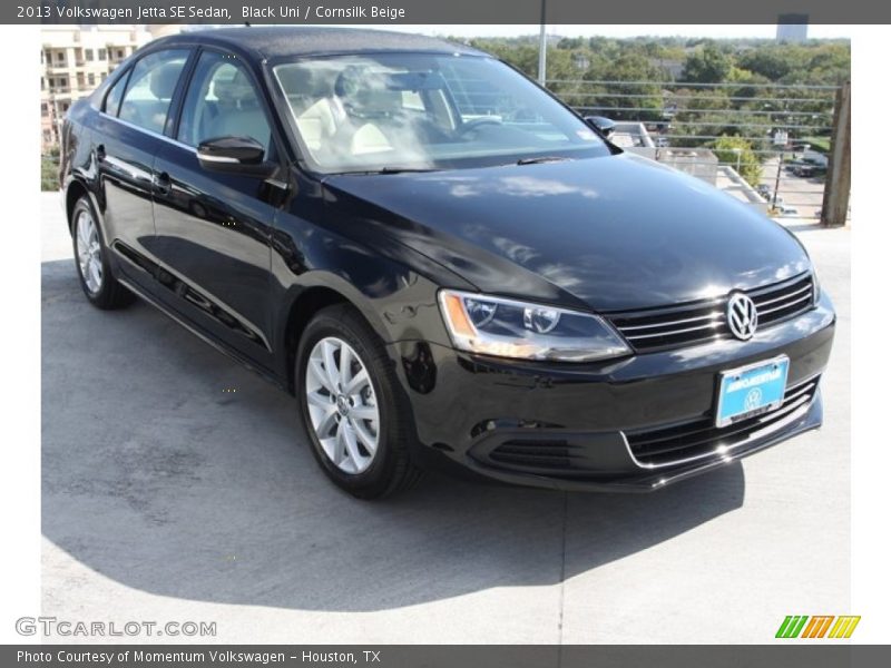 Black Uni / Cornsilk Beige 2013 Volkswagen Jetta SE Sedan