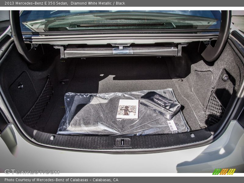  2013 E 350 Sedan Trunk