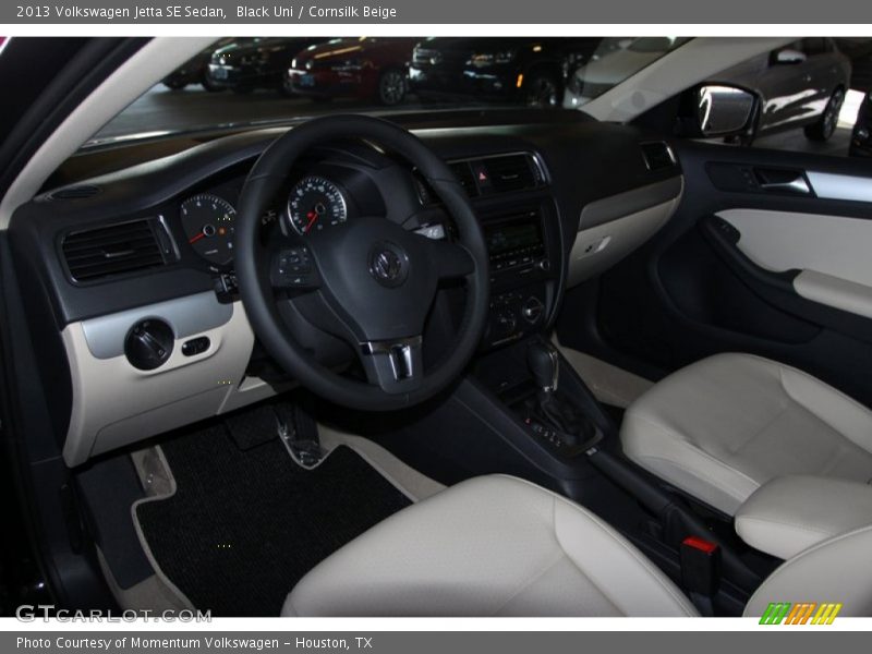 Black Uni / Cornsilk Beige 2013 Volkswagen Jetta SE Sedan