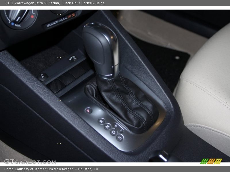 Black Uni / Cornsilk Beige 2013 Volkswagen Jetta SE Sedan