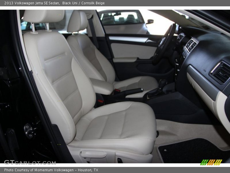 Black Uni / Cornsilk Beige 2013 Volkswagen Jetta SE Sedan
