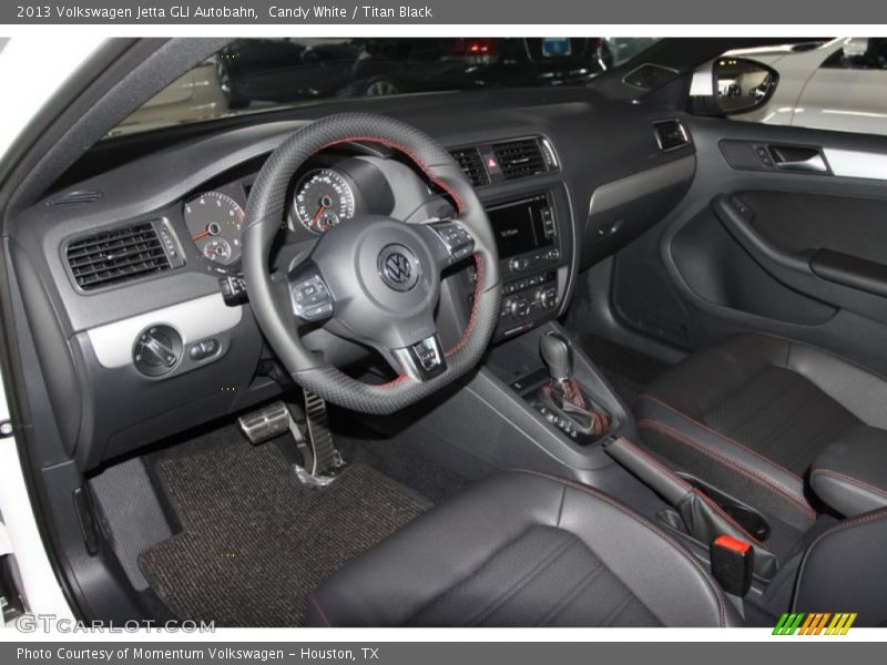Candy White / Titan Black 2013 Volkswagen Jetta GLI Autobahn