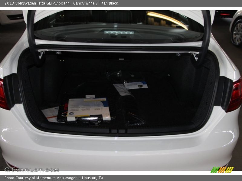 Candy White / Titan Black 2013 Volkswagen Jetta GLI Autobahn
