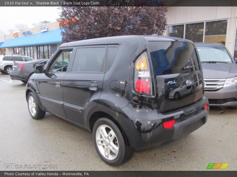 Shadow Black / Black Soul Logo Cloth 2010 Kia Soul +