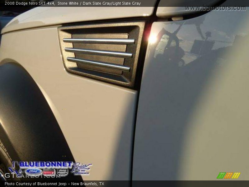 Stone White / Dark Slate Gray/Light Slate Gray 2008 Dodge Nitro SXT 4x4