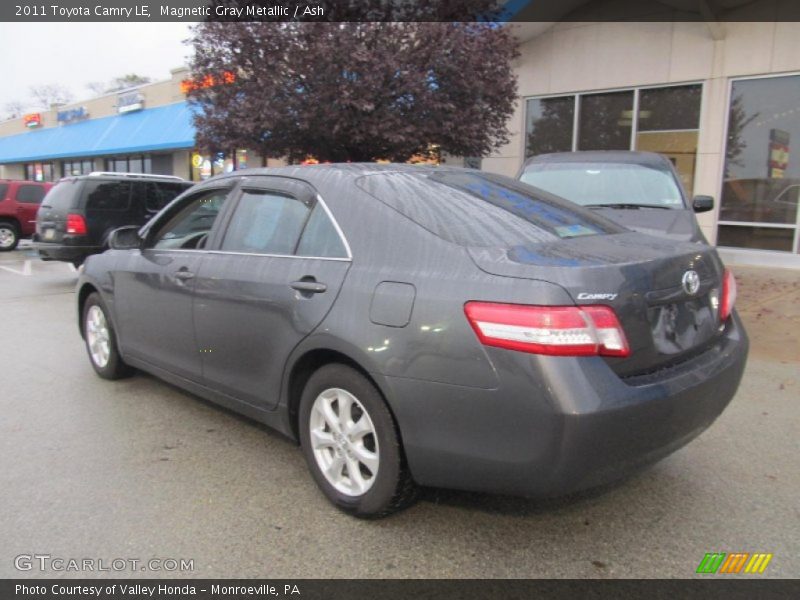 Magnetic Gray Metallic / Ash 2011 Toyota Camry LE