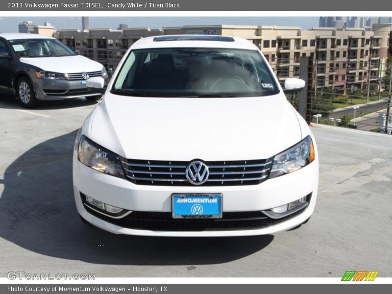 Candy White / Titan Black 2013 Volkswagen Passat TDI SEL